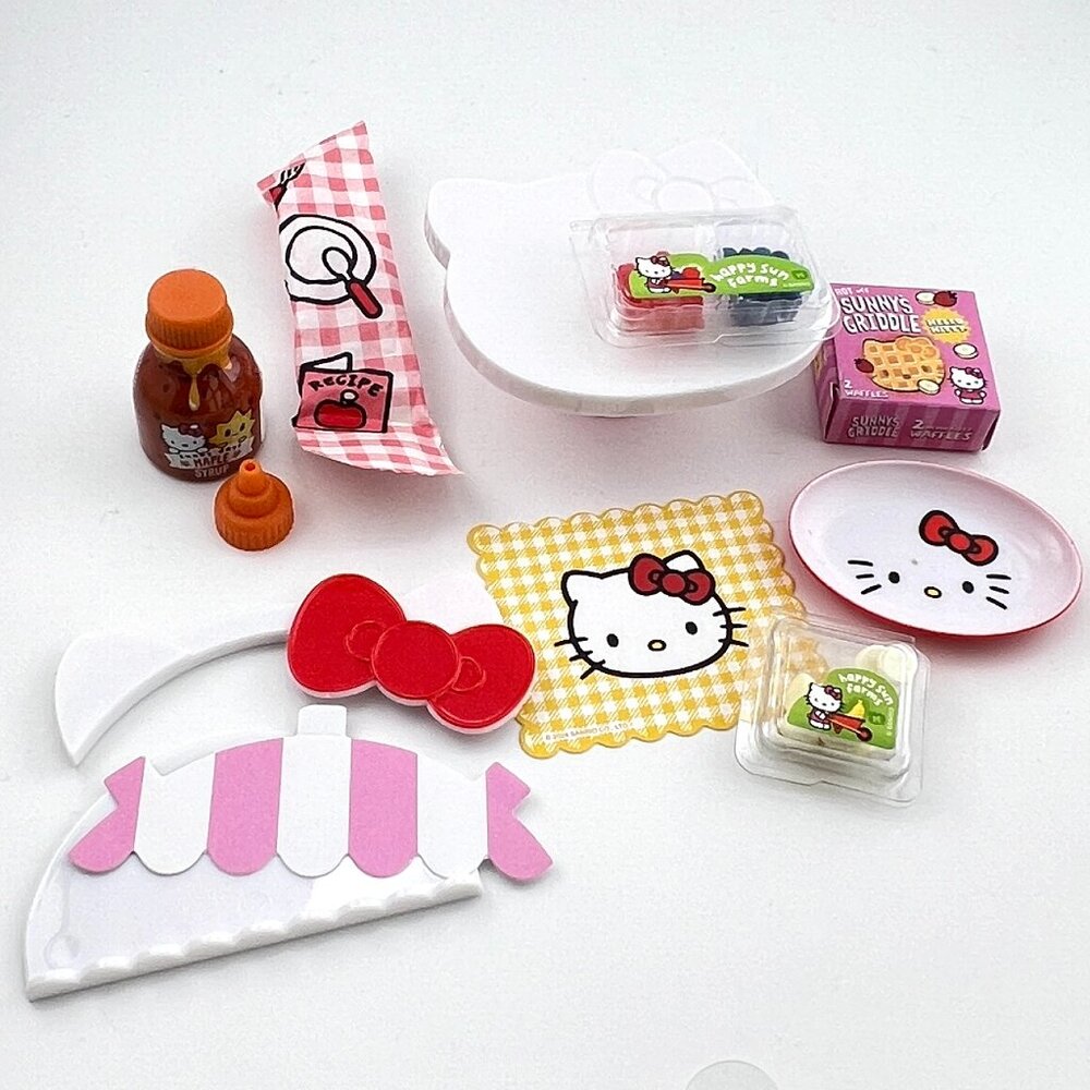 NEW MGA Miniverse Make It Mini Food Hello Kitty Series 1 Waffles